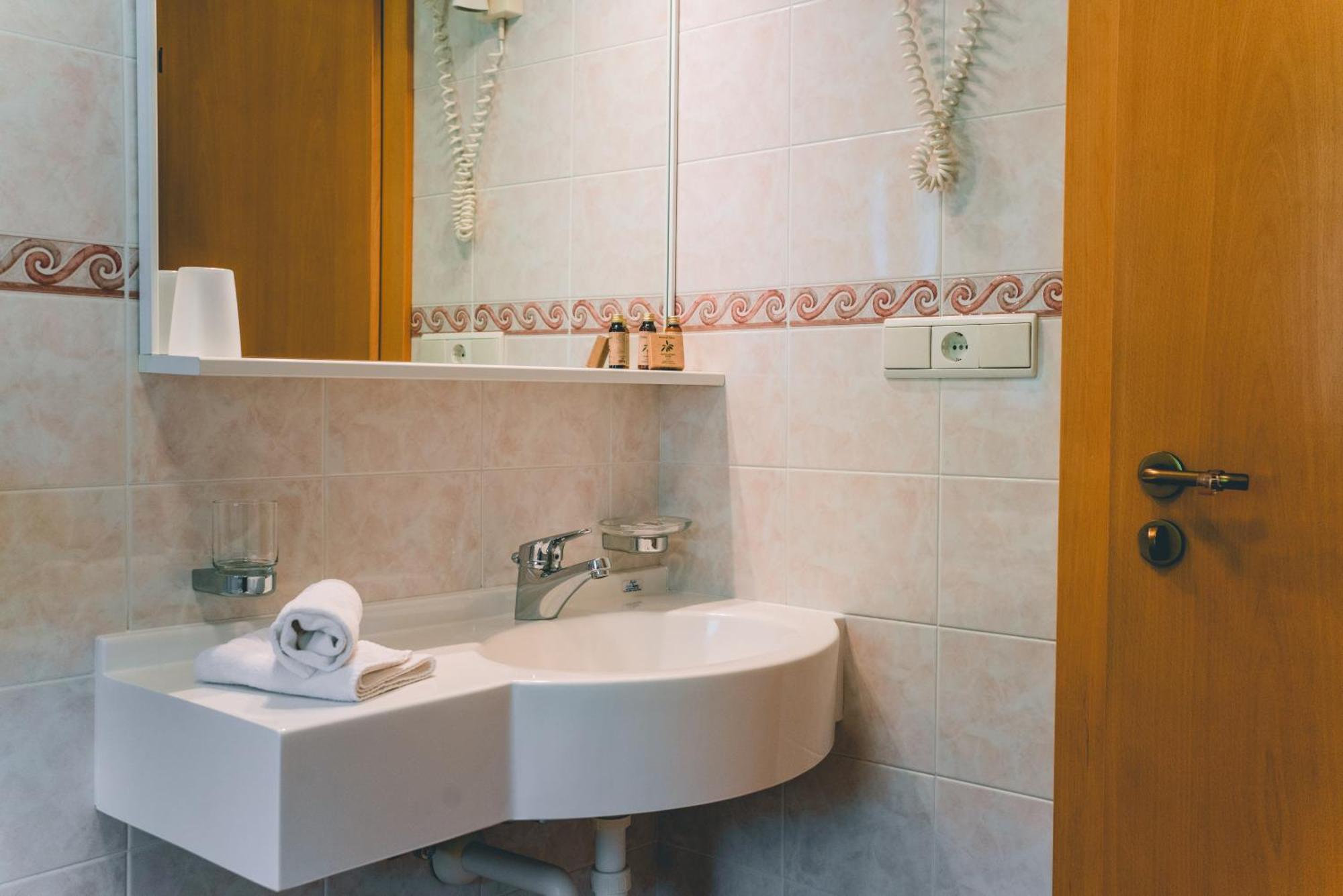 Garni Hotel Belalp Santa Cristina Val Gardena 외부 사진