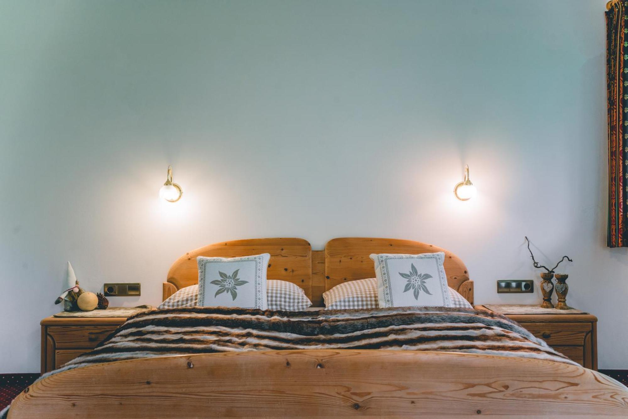 Garni Hotel Belalp Santa Cristina Val Gardena 외부 사진