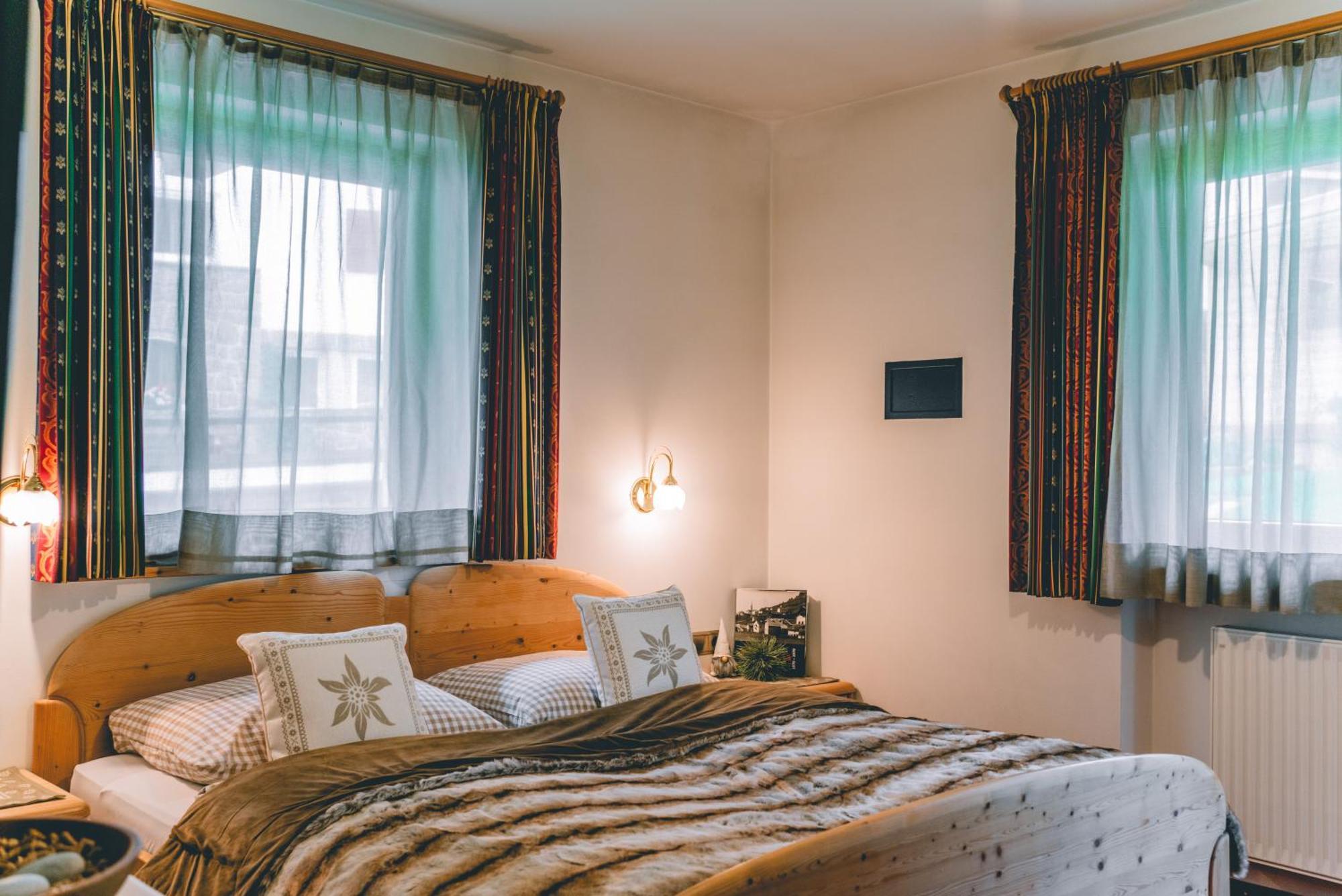 Garni Hotel Belalp Santa Cristina Val Gardena 외부 사진