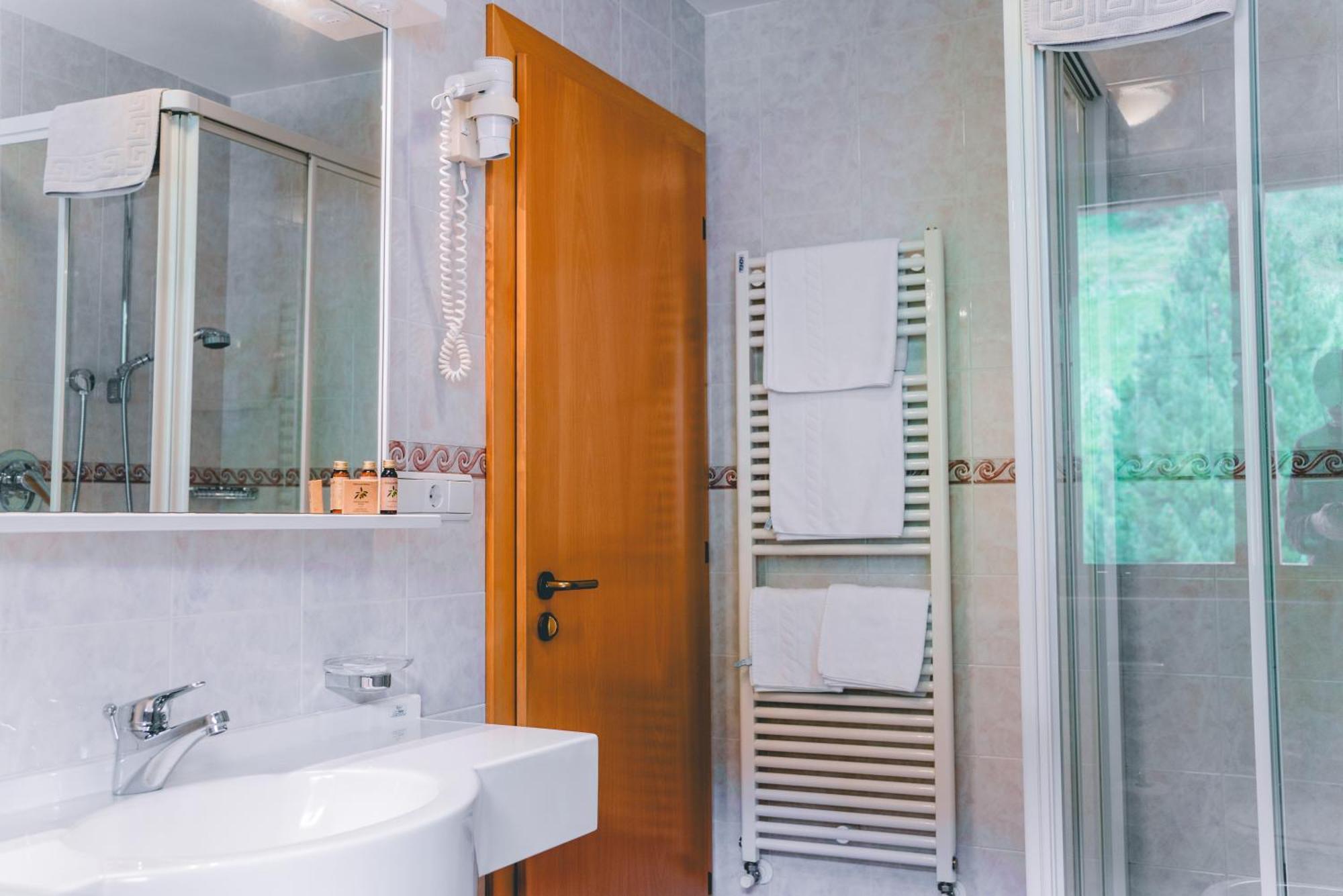 Garni Hotel Belalp Santa Cristina Val Gardena 외부 사진
